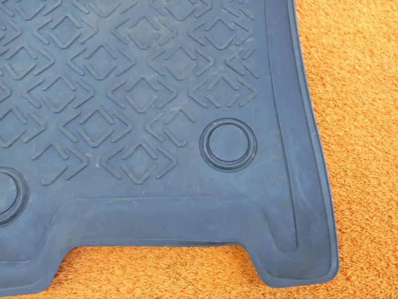 Коврики салона