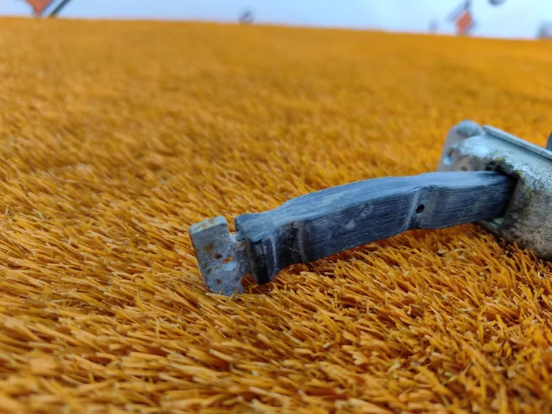 Ограничитель двери