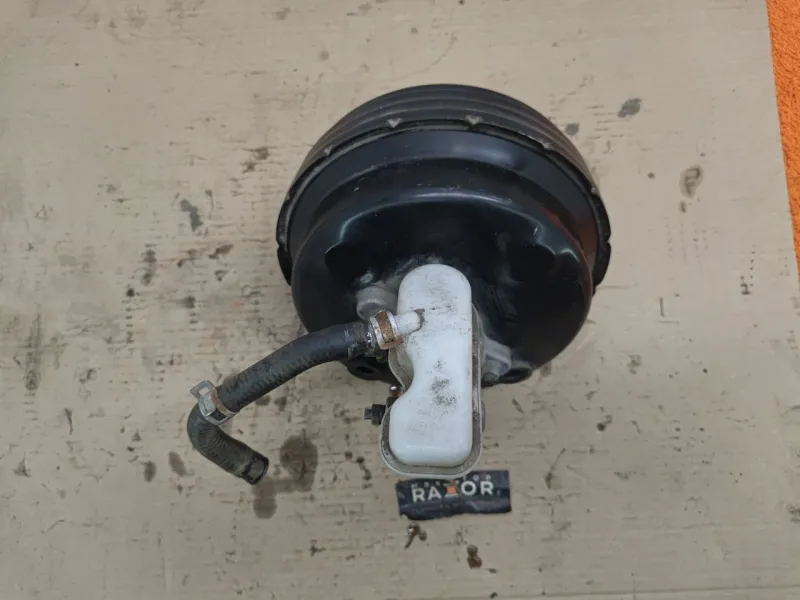 Усилитель тормозов