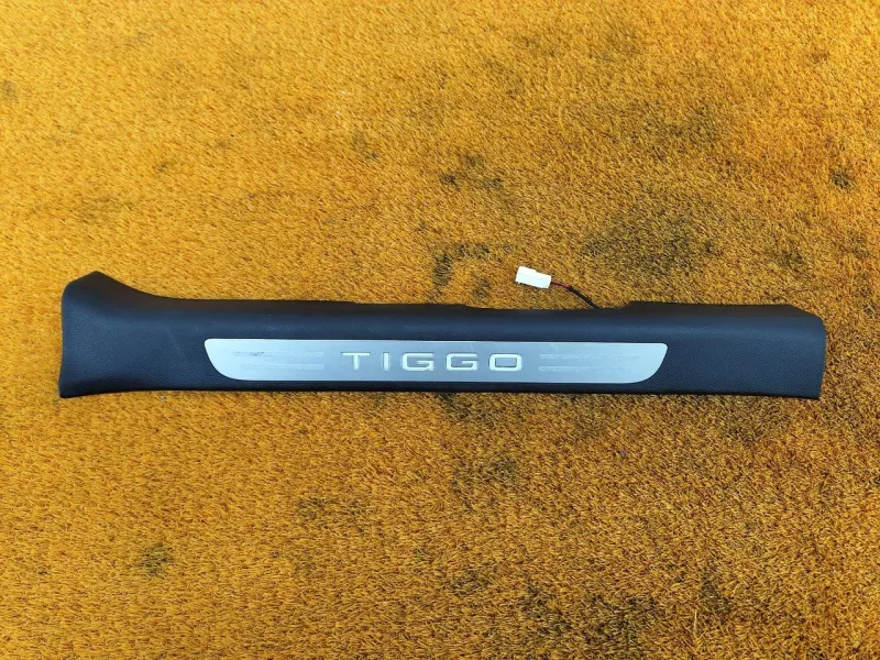 Накладка порога внутренняя