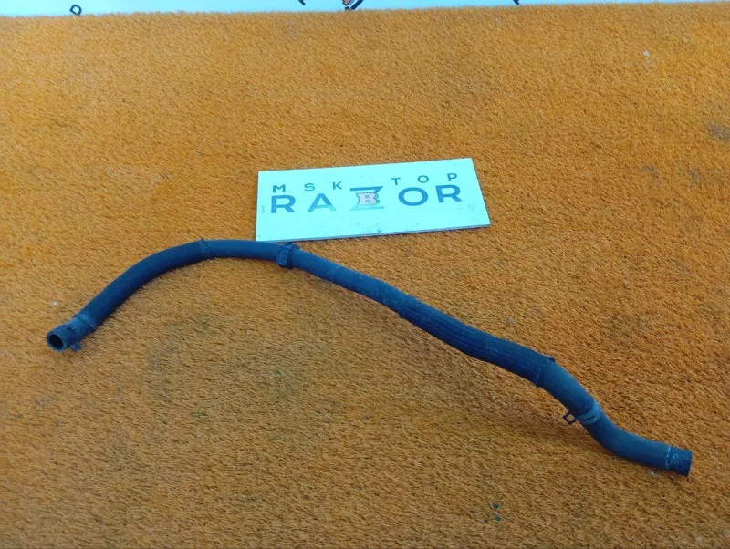 Трубка системы охлаждения