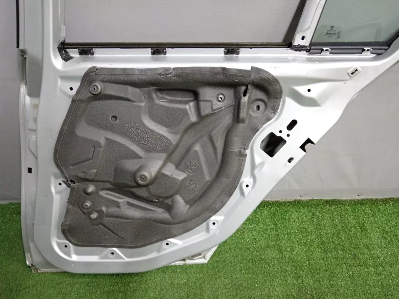 Дверь BMW 1-Series 2008 41527191018 E87, задняя правая