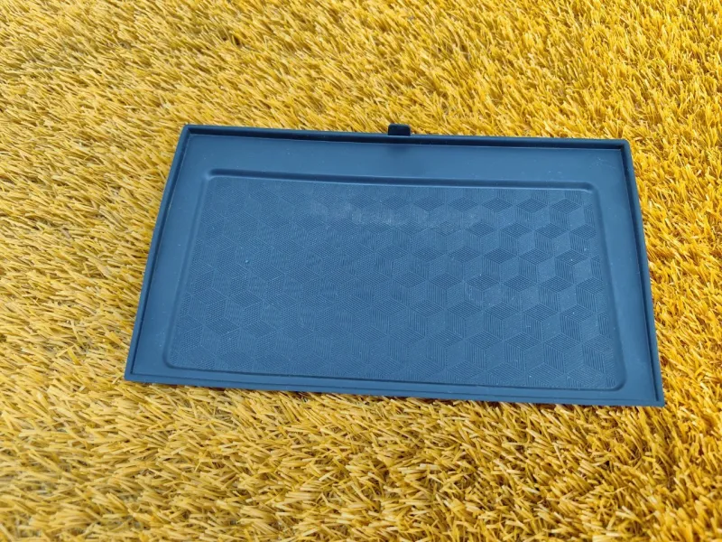 Коврик центральной консоли