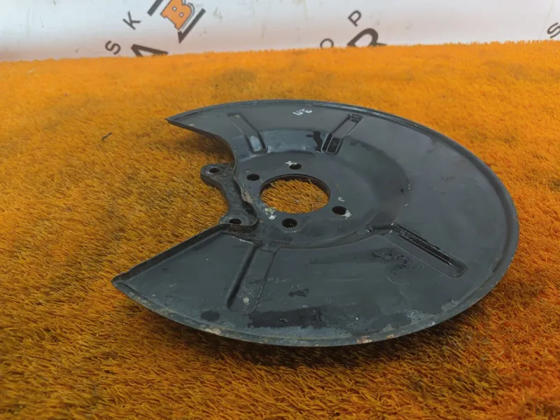 Пыльник тормозного диска