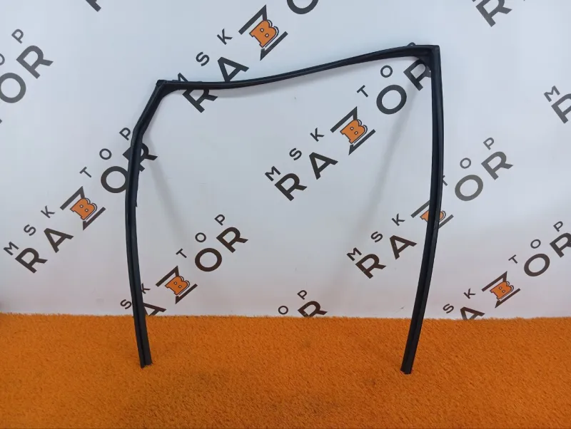 Уплотнитель стекла двери