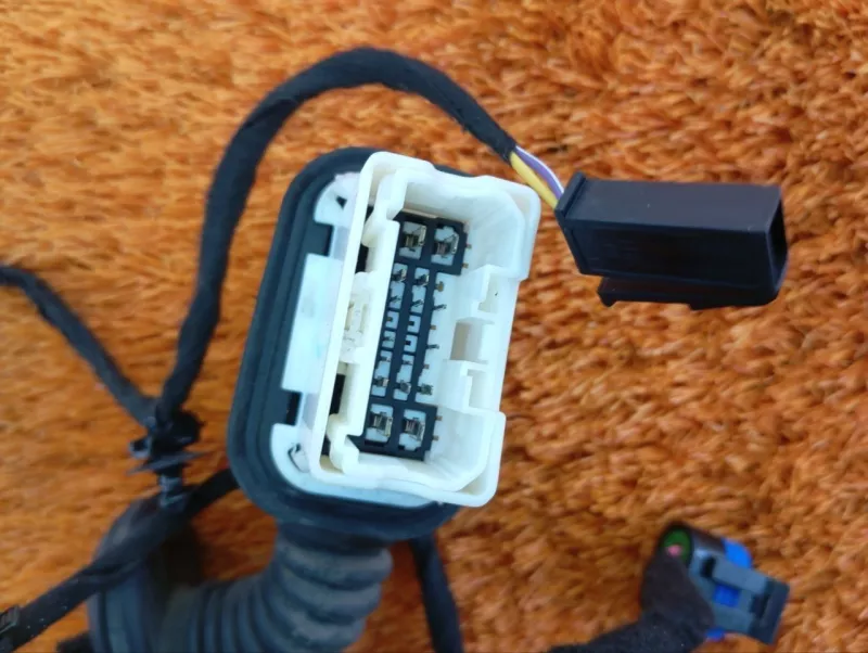 Проводка двери