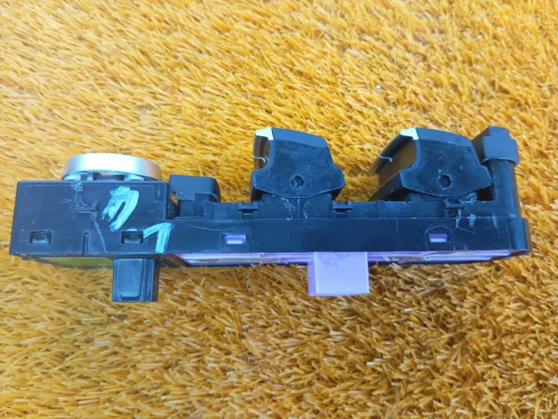 Блок стеклоподъемников