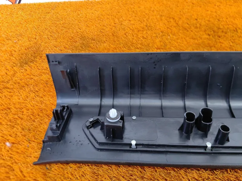 Накладка порога внутренняя