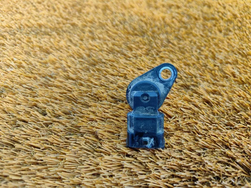 Датчик положения распредвала