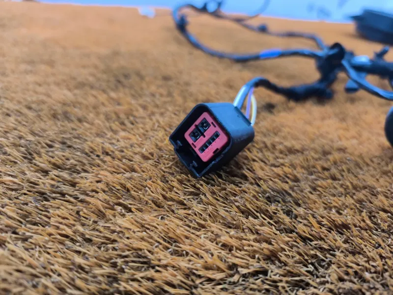 Проводка двери