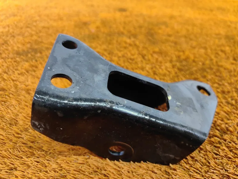 Кронштейн балки