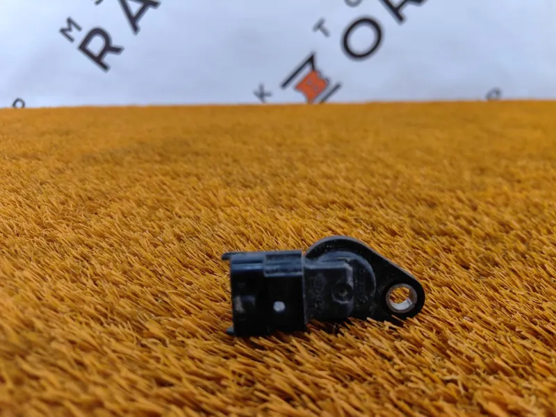 Датчик положения распредвала