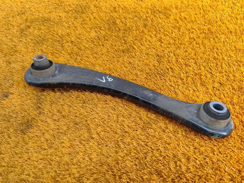 Рычаг подвески