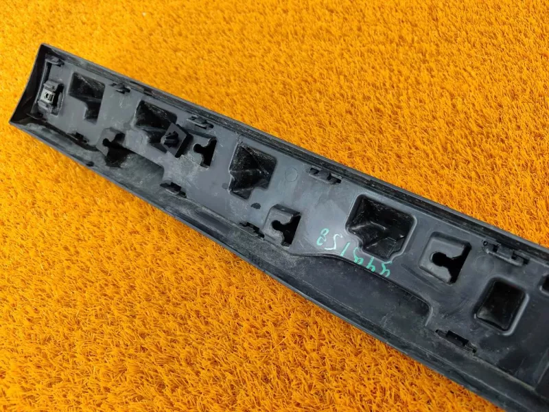 Накладка двери декоративная