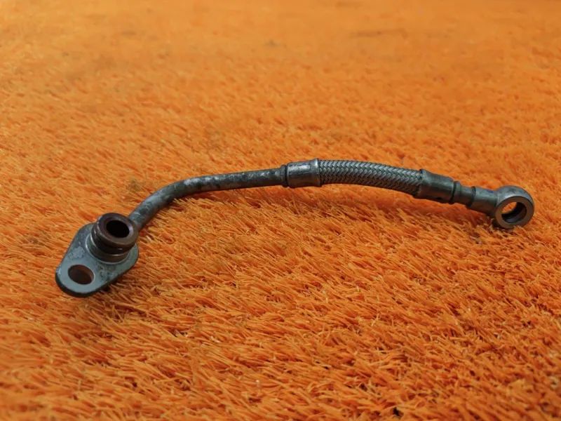 Трубка турбокомпрессора