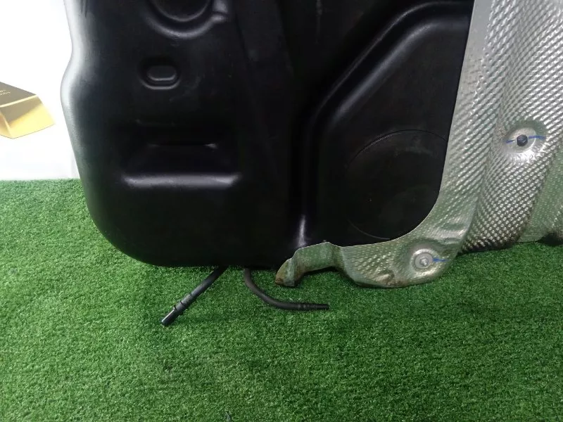 Бак топливный