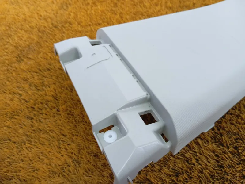 Обшивка центральной стойки