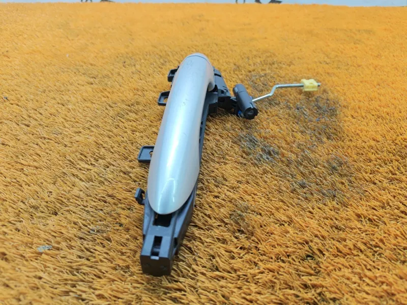 Ручка двери наружняя