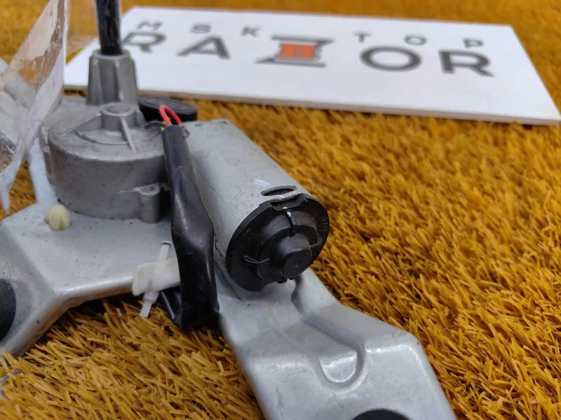 Моторчик стеклоочистителя