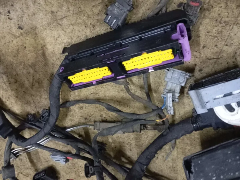 Проводка подкапотная