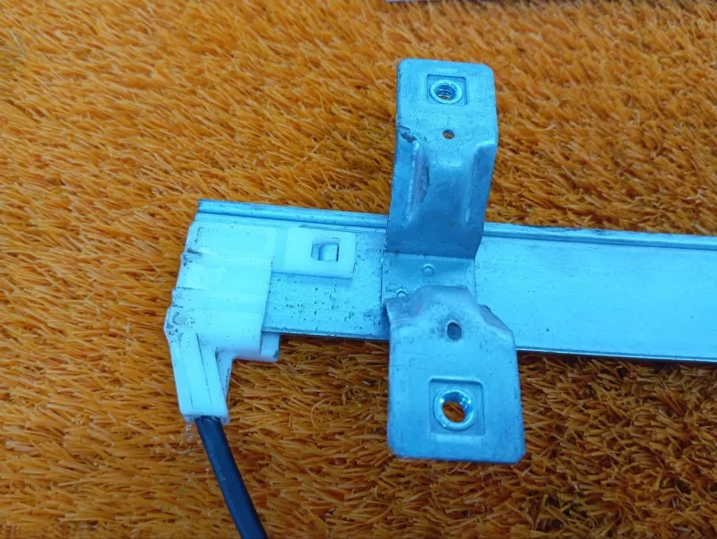 Стеклоподъемник