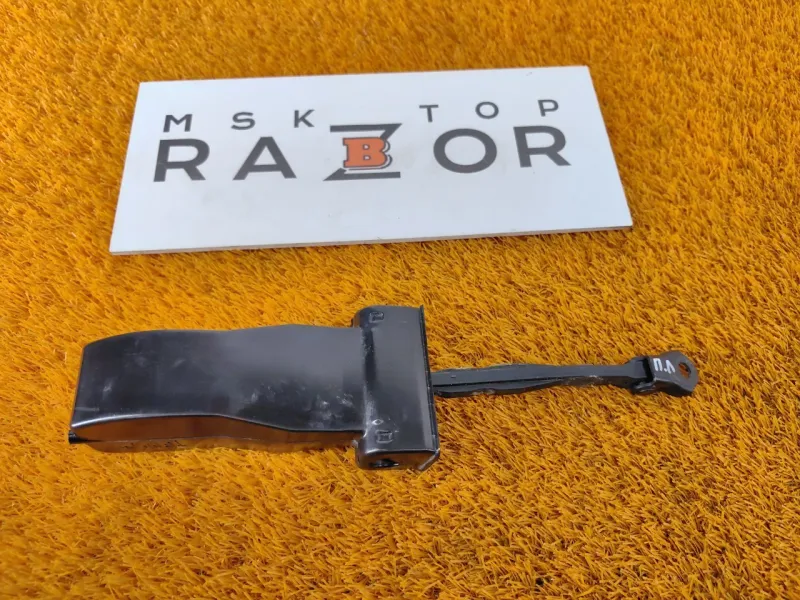 Ограничитель двери