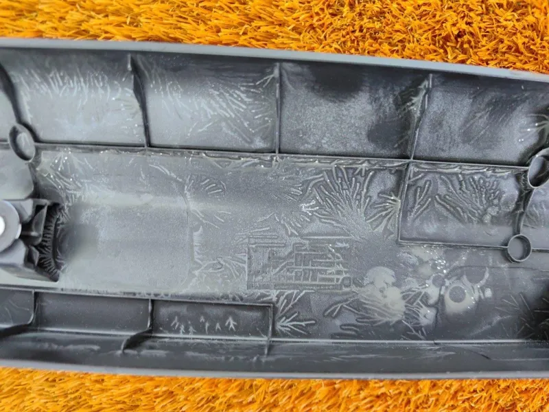 Накладка крышки багажника