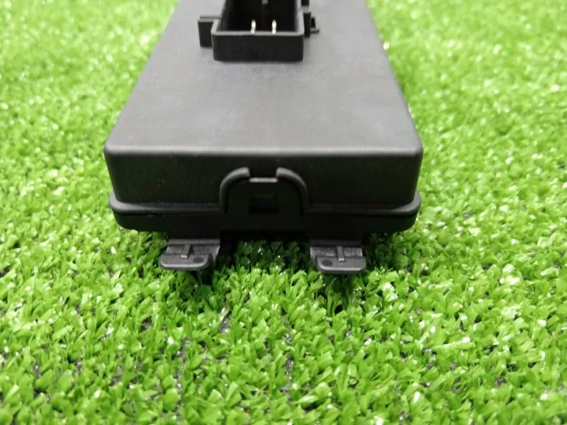 Блок управления двери багажника