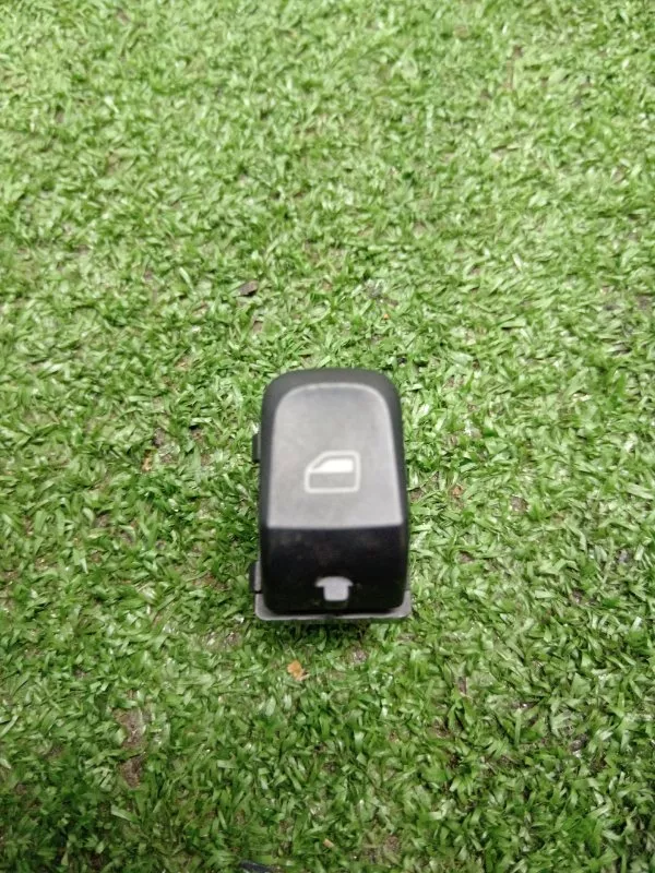 Кнопка стеклоподъемника