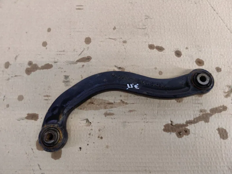 Рычаг подвески