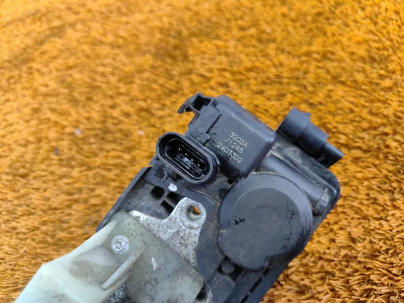 Замок двери