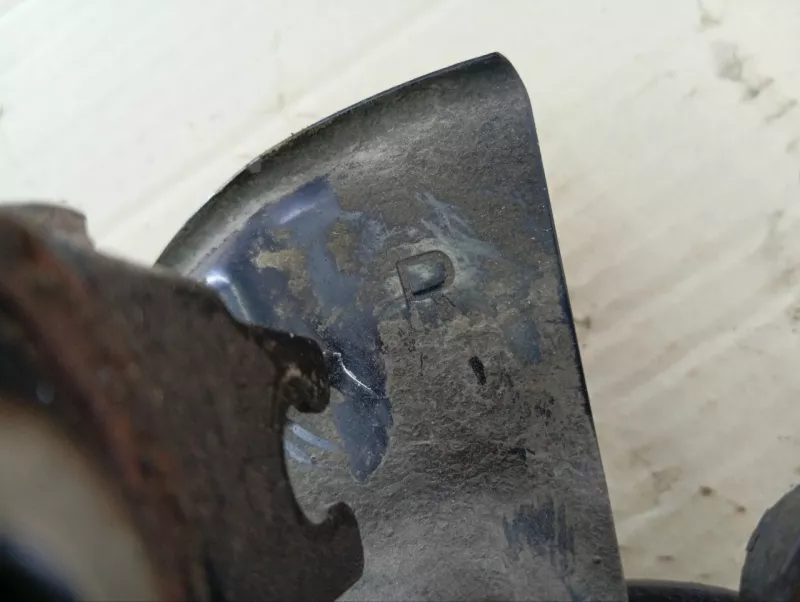 Кулак поворотный