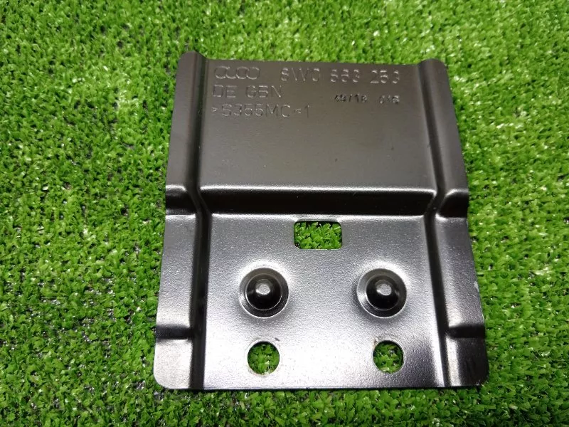 Крючок багажника