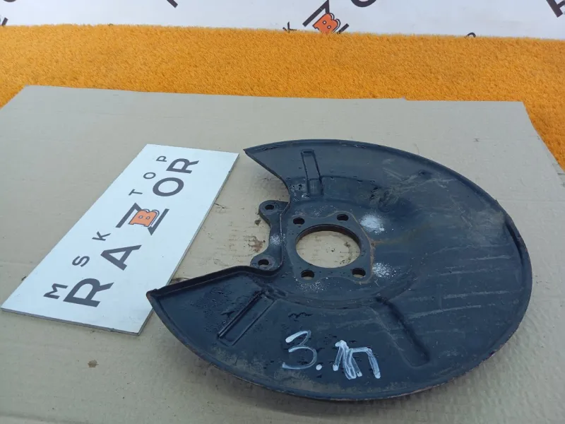 Пыльник тормозного диска