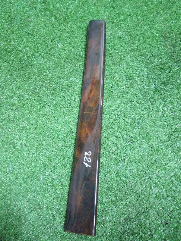 Накладка двери декоративная