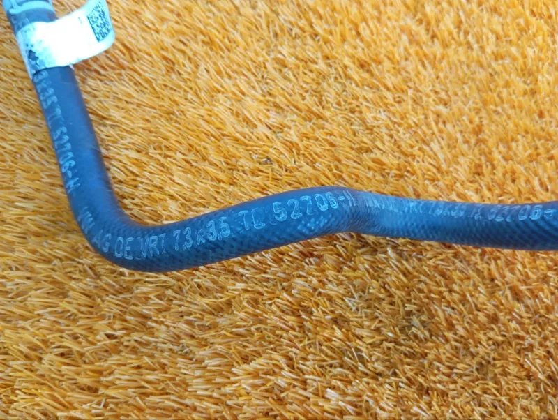 Шланг топливный