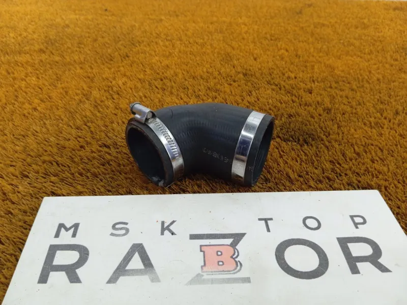 Патрубок интеркулера