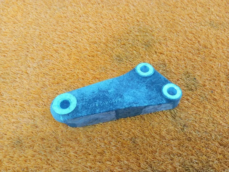 Кронштейн редуктора