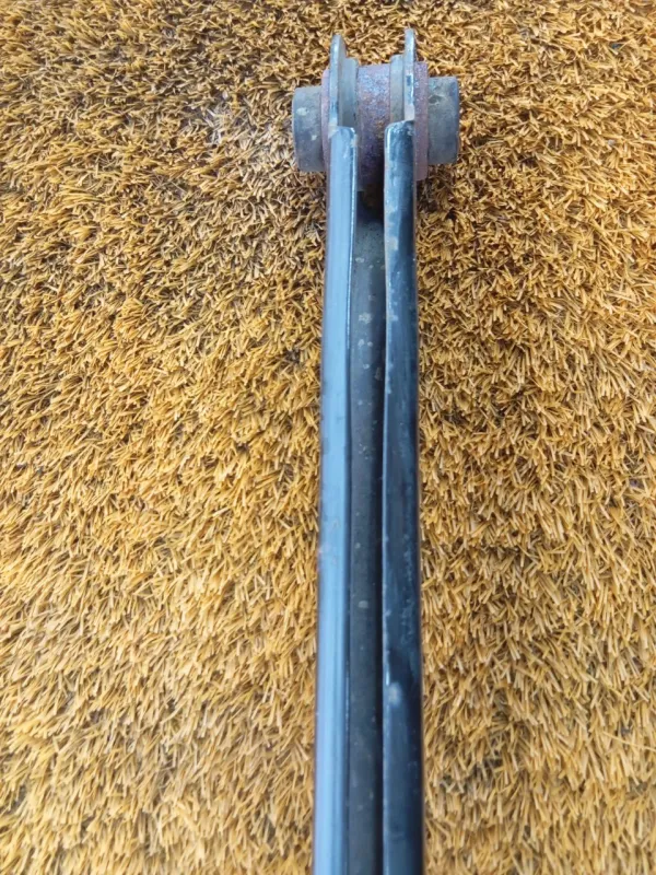 Рычаг подвески верхний