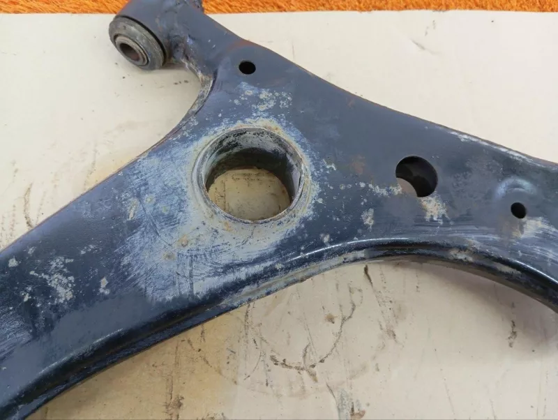 Рычаг подвески