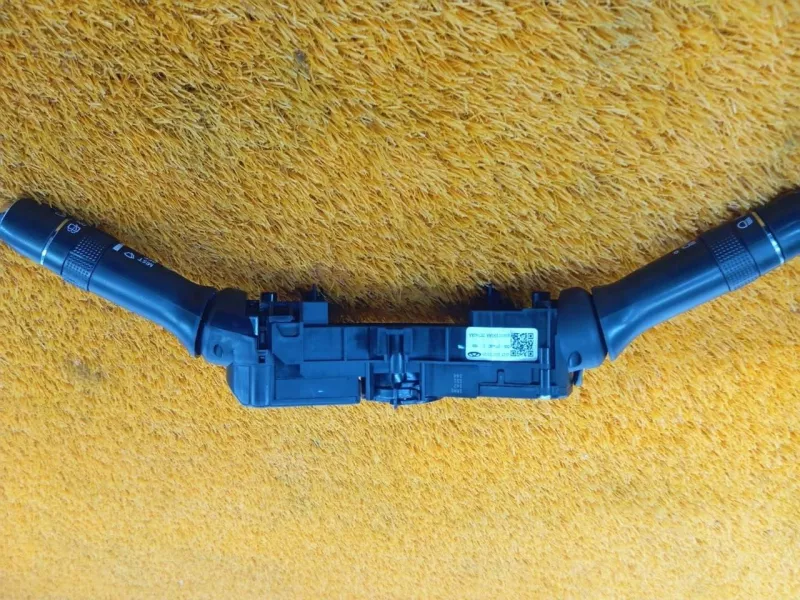 Переключатель подрулевой