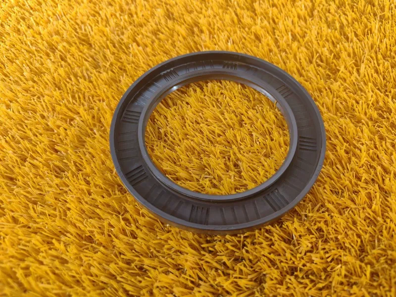 Сальник коленвала задний