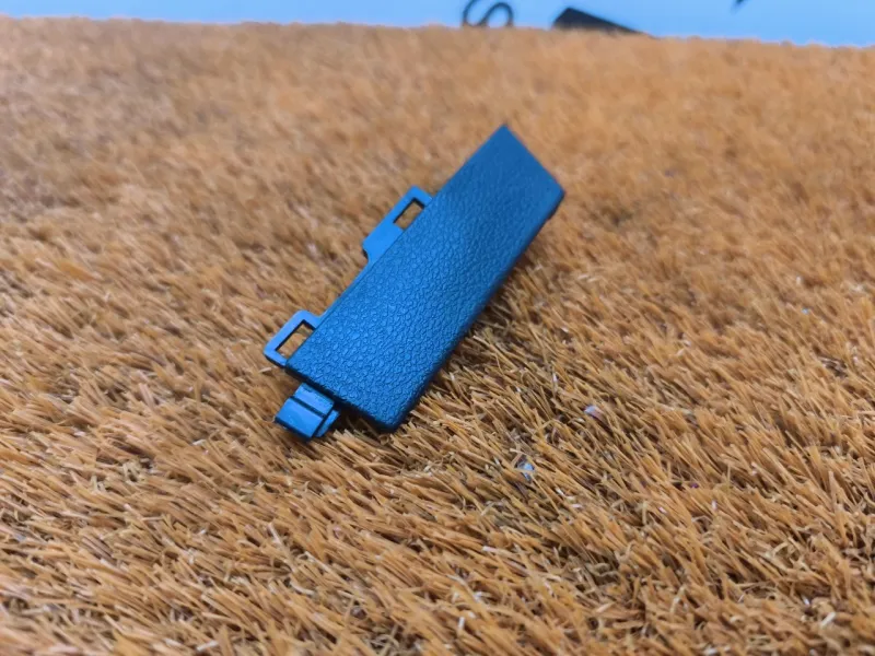 Накладка на торпедо