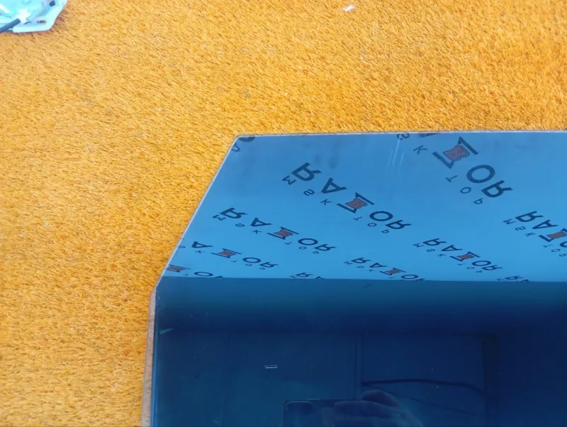 Стекло двери