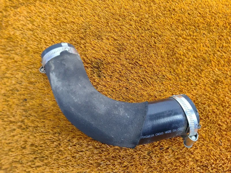 Патрубок интеркулера