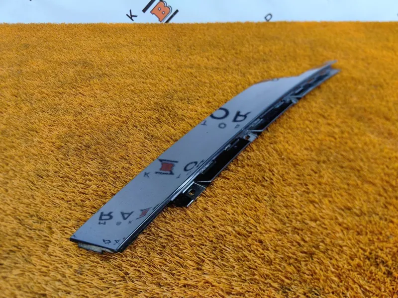 Накладка двери