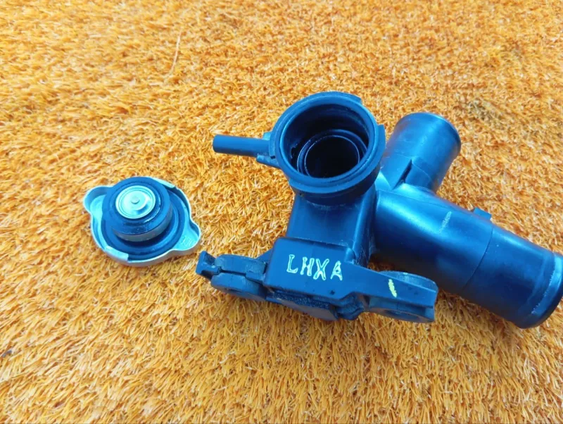 Горловина радиатора