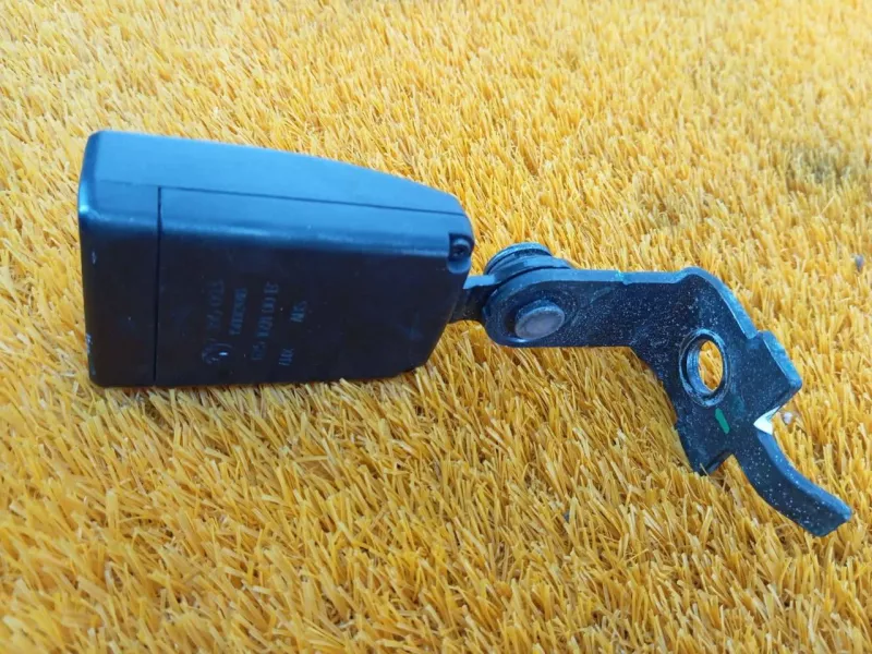 Замок ремня безопасности