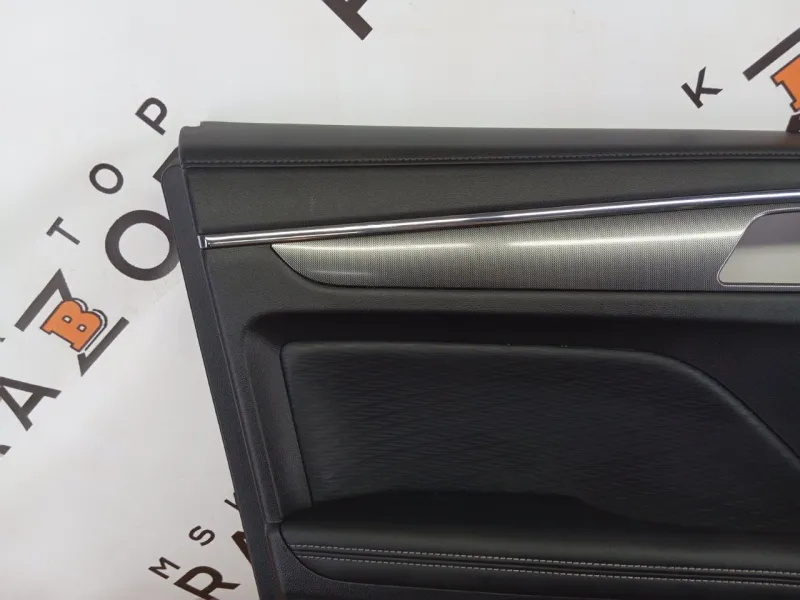 Обшивка двери