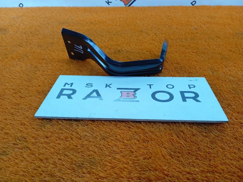 Крепление бампера